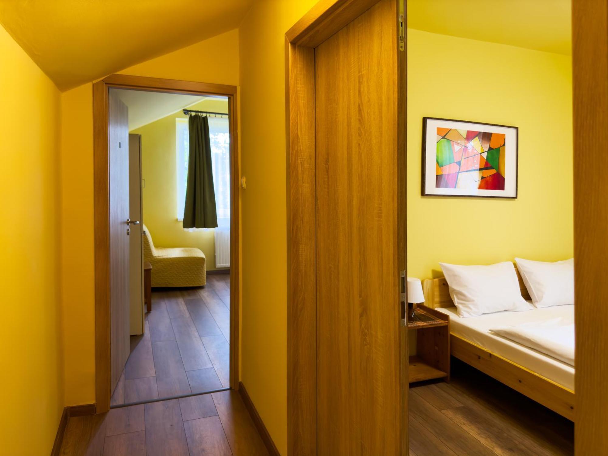 Hotel Irisz Panzio Budapeszt Zewnętrze zdjęcie