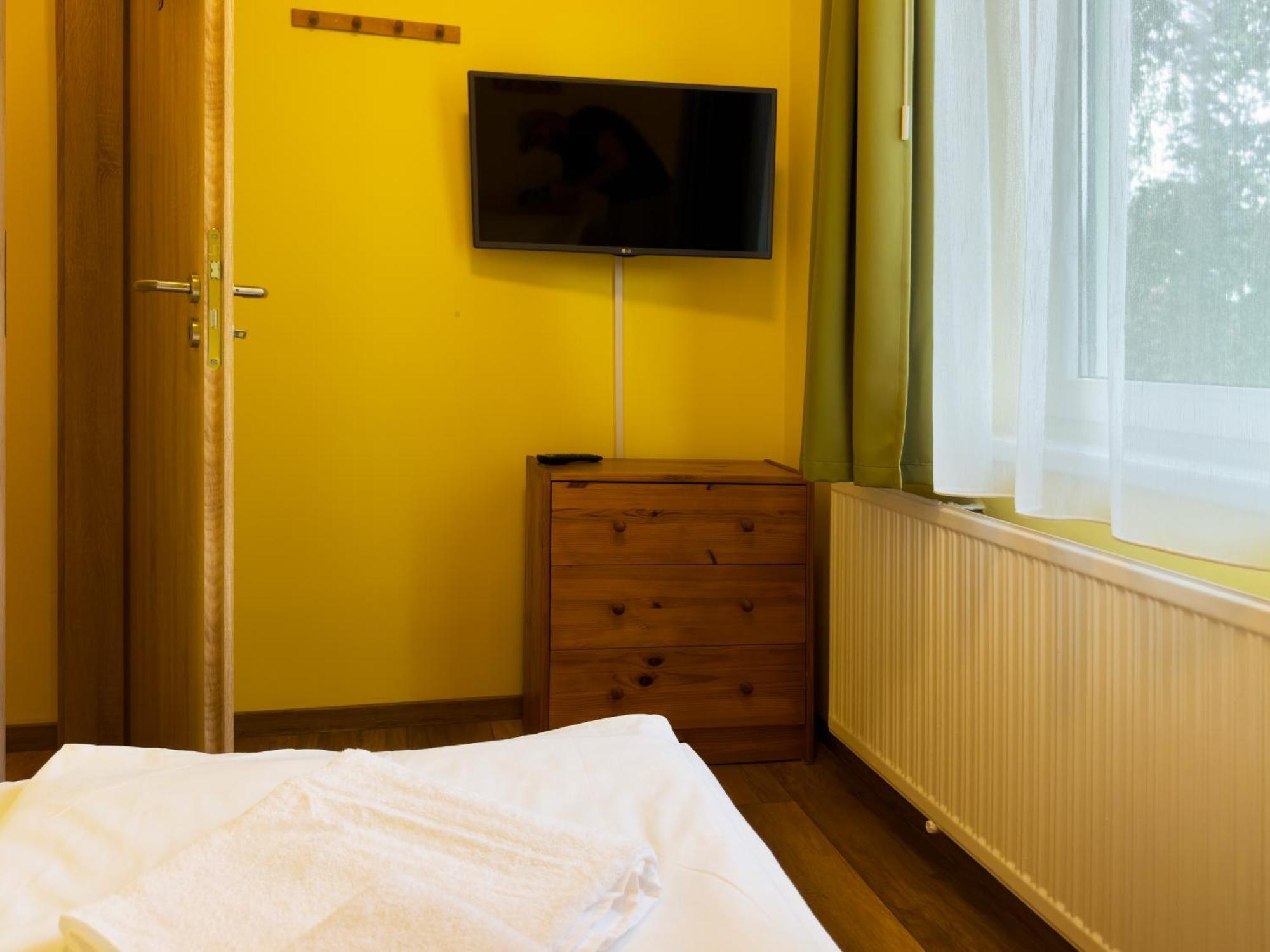 Hotel Irisz Panzio Budapeszt Zewnętrze zdjęcie